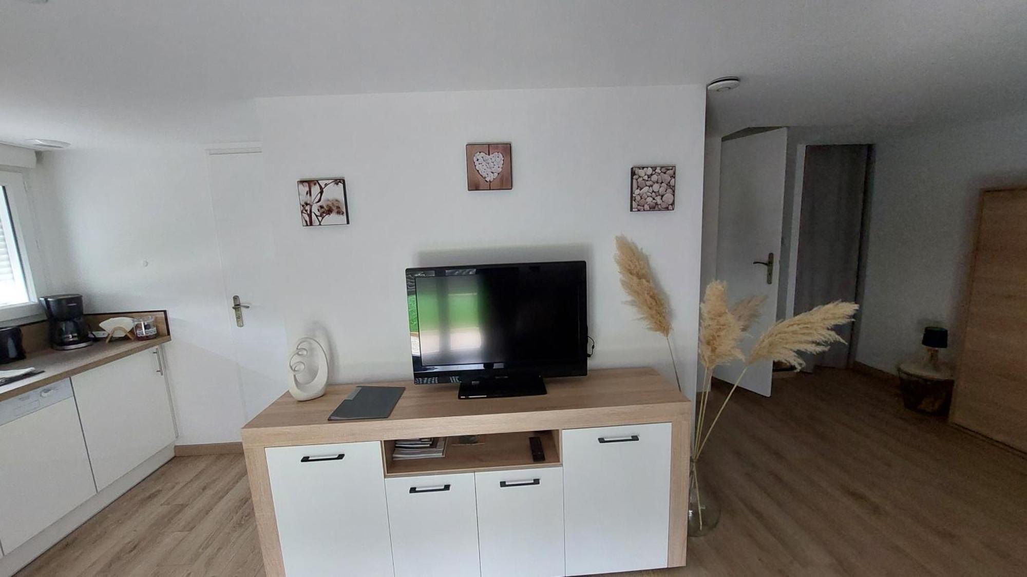 Le Studio Du Doux Tournon-sur-Rhone Extérieur photo